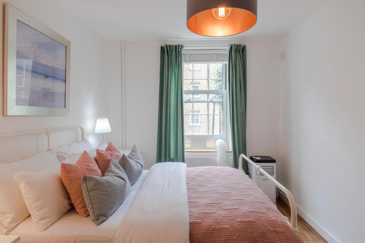 Central Euston One Bedroom Home ロンドン エクステリア 写真