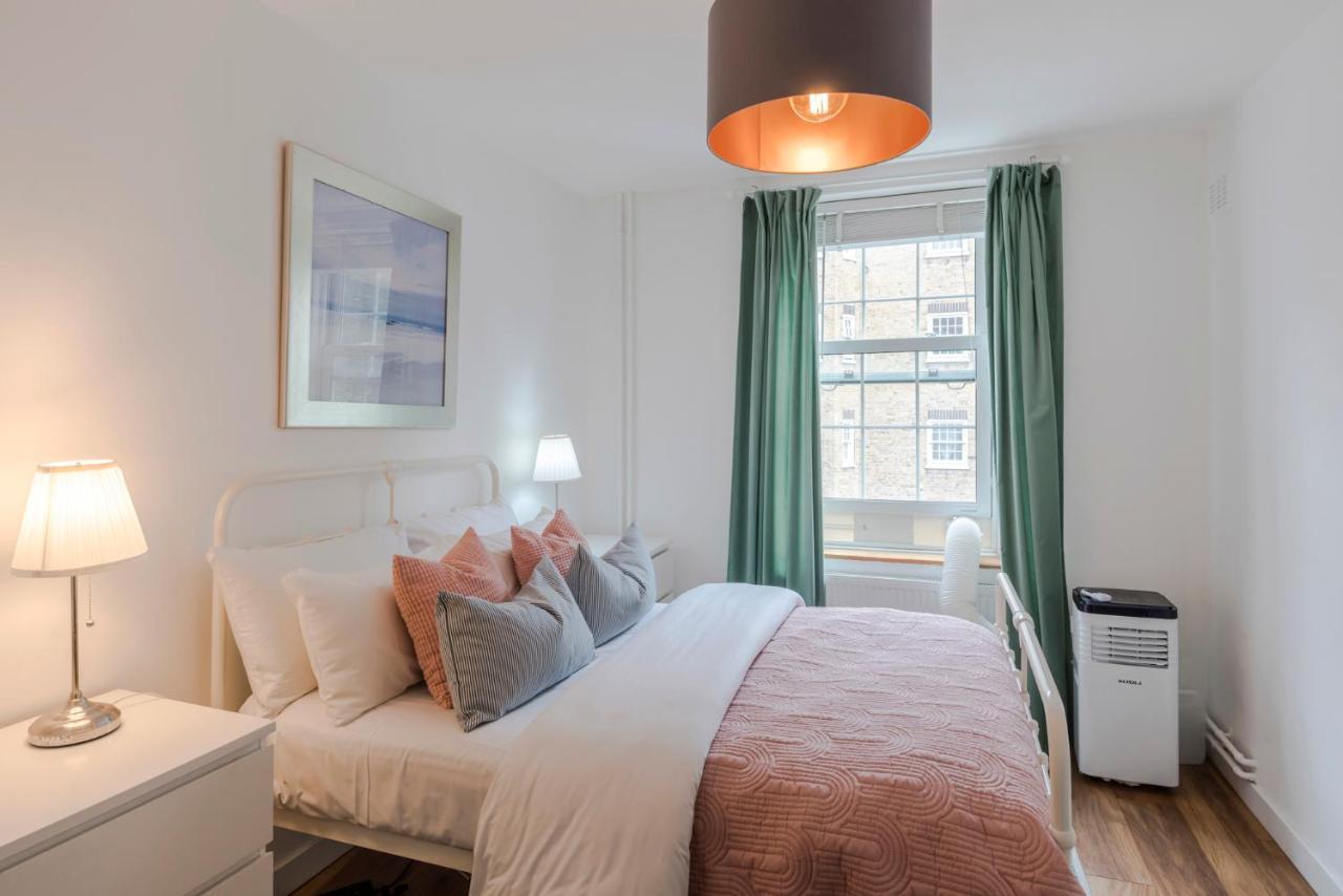 Central Euston One Bedroom Home ロンドン エクステリア 写真