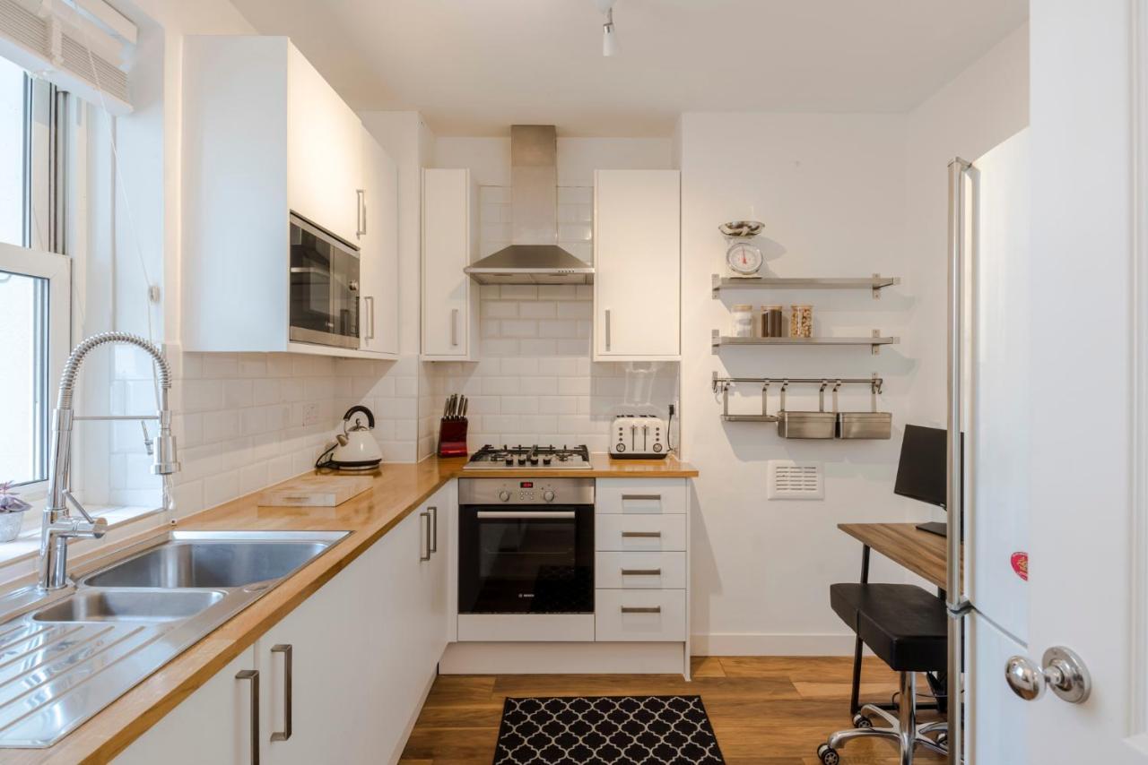 Central Euston One Bedroom Home ロンドン エクステリア 写真