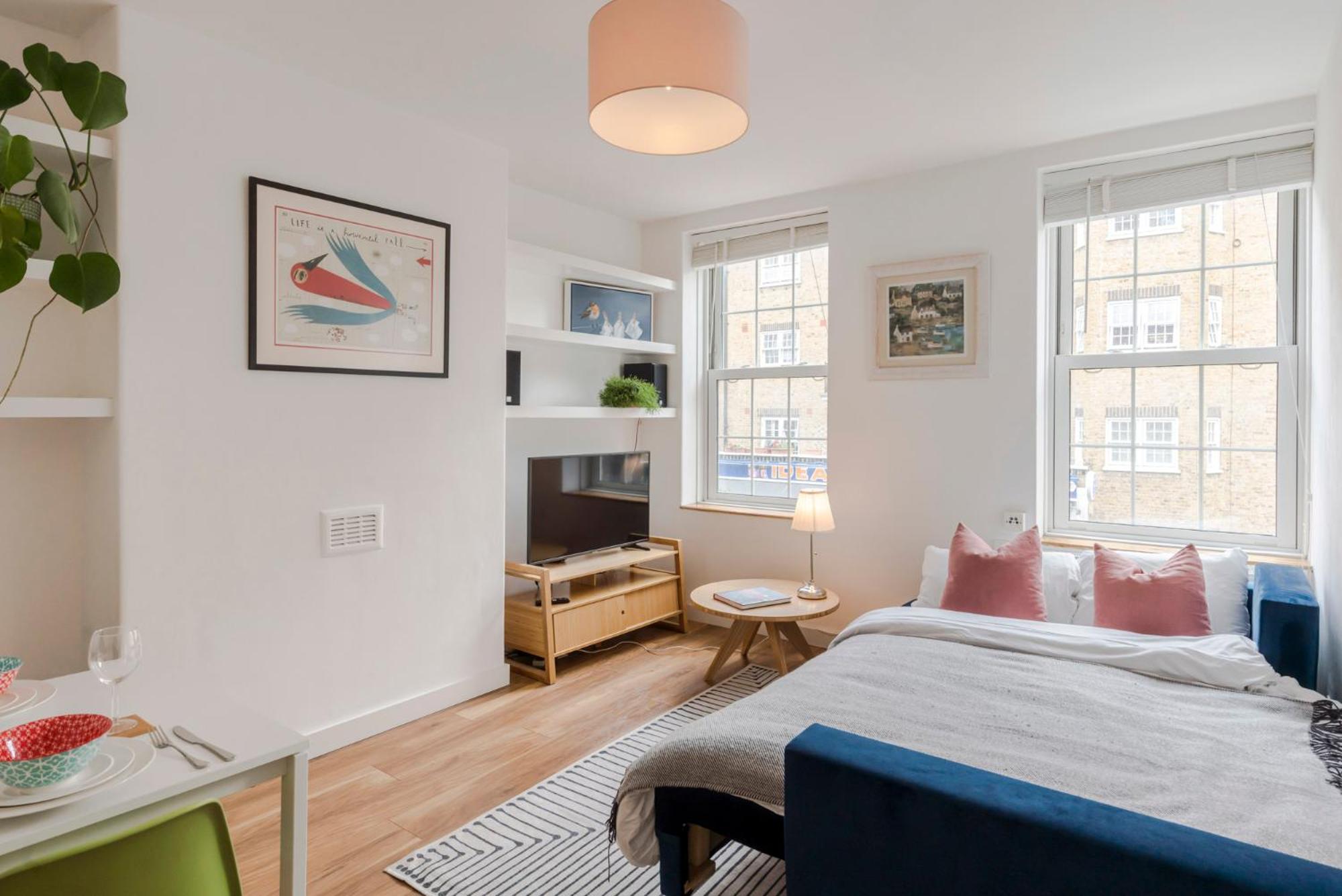 Central Euston One Bedroom Home ロンドン エクステリア 写真