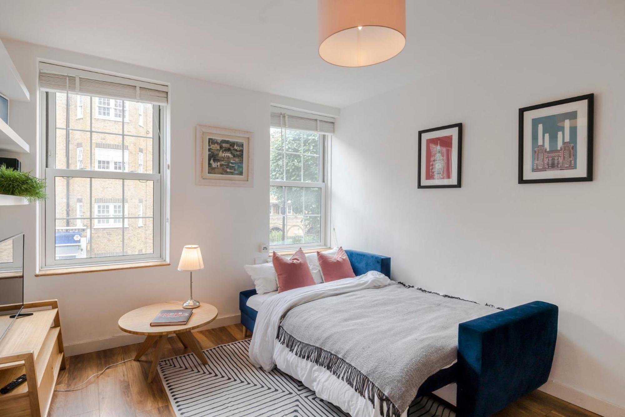 Central Euston One Bedroom Home ロンドン エクステリア 写真